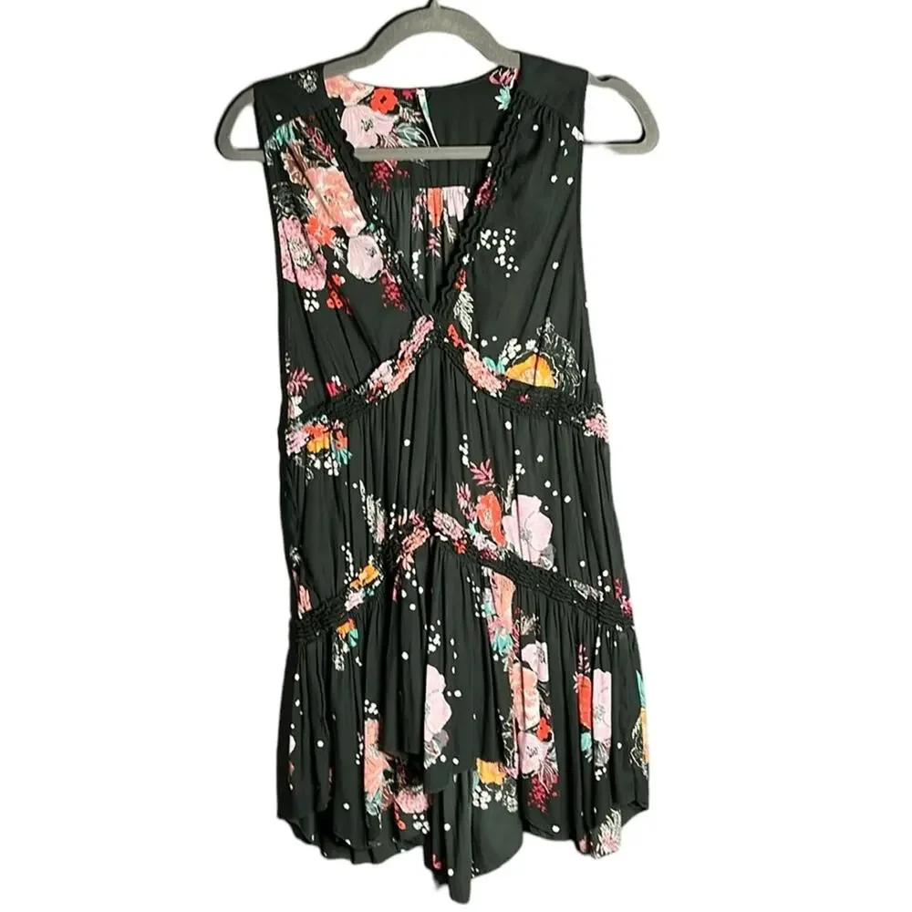 Free People Gray Floral Sleeveless Flowy Boho Top  Small